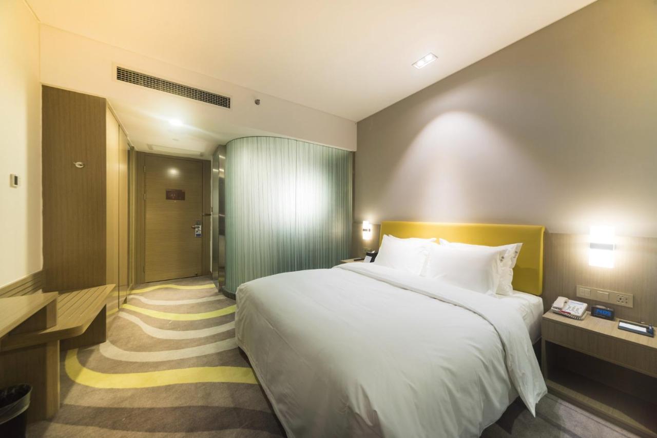 Holiday Inn Express Chengdu Jinniu By Ihg Dış mekan fotoğraf